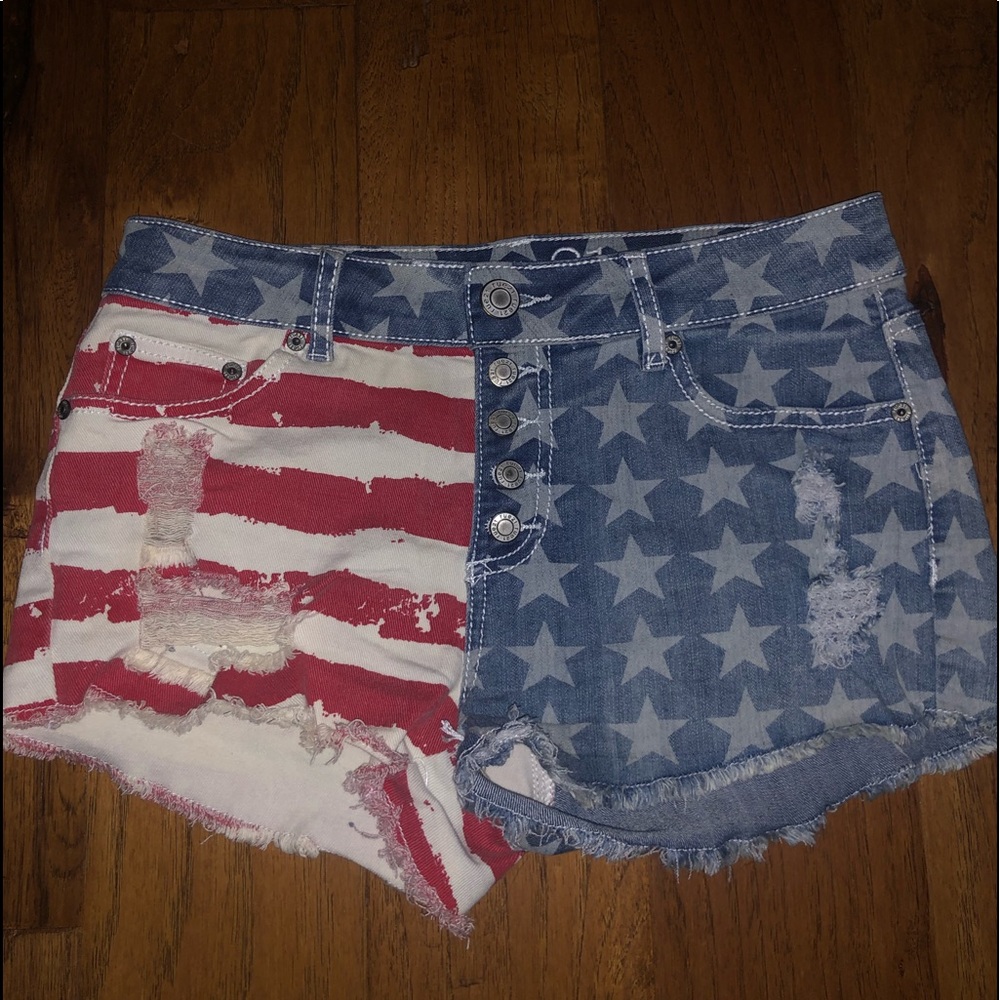 high waisted American flag print jean shorts.